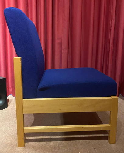 Comfortable blue ness chair - blue,