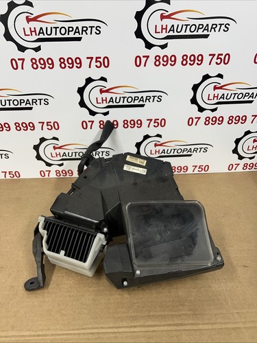 Toyota prius head - head, display