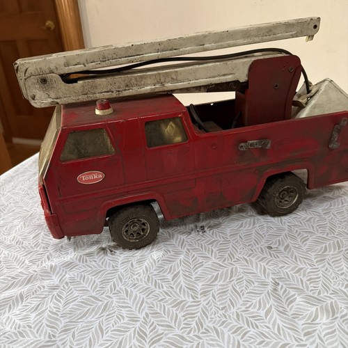 Tonka vintage red and - tonka,