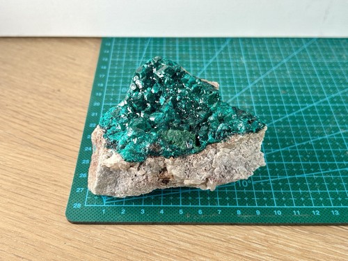 Dioptase malachite rare - dioptase,
