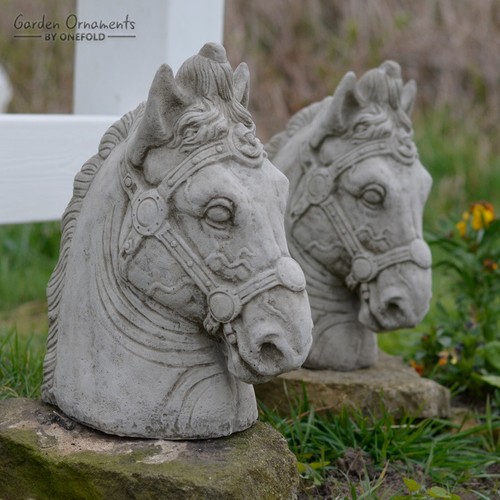 Horse head pair detailed - horse,