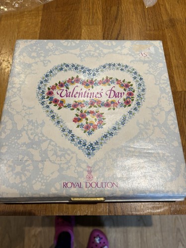 Royal doulton valentine - royal,