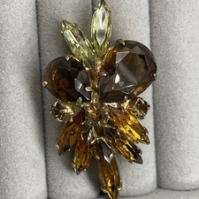 Vintage Juliana D&E brooch cognac glass navette  marquise rhinestones 