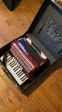 Hohner Student 72 Accordion With Case And Lesson Books
