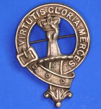 Vintage Scottish Clan Brooch /Bonnet Badge - Robertson   [33461]