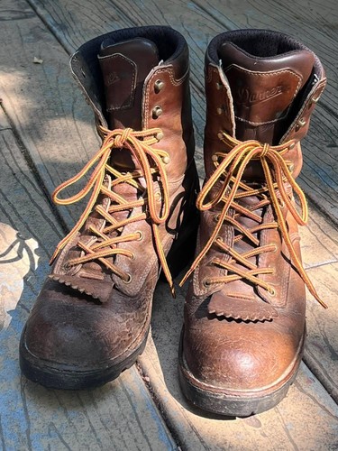 Danner quarry work boots - 8",