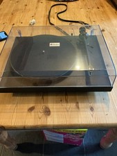 Project Debut 3 Turntable with