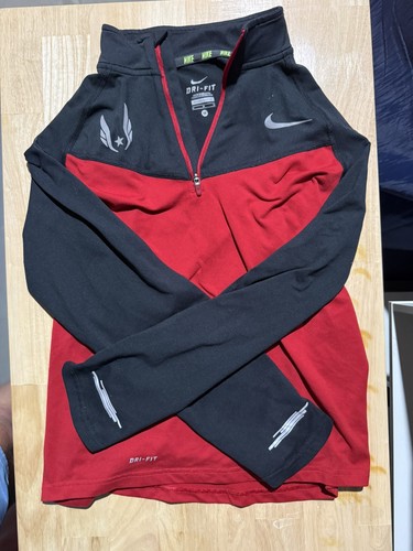Nike kids red pull over - m,