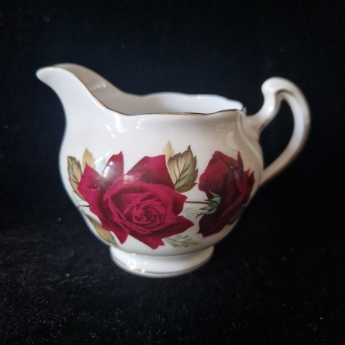Vintage royal vale bone - vintage, china