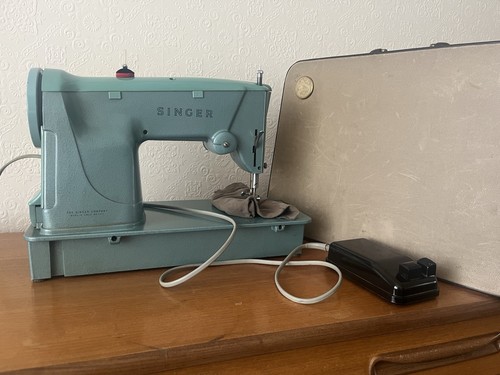 Singer 327k vintage - singer,