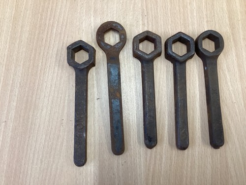 Vintage cast iron bed spanners - vintage,