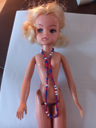 Vintage sindy long bead - sindy,