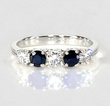 18ct White Gold 5 stone Ring