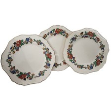 Lot 3 John Maddock England Minerva Persian Rose Dinner PLATES Royal Ivory