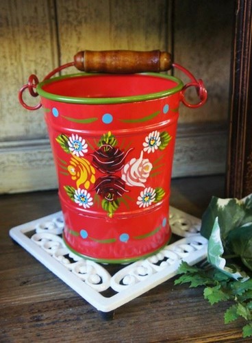 Small red narrowboat buckets - small,