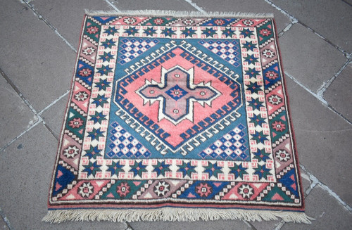 Vintage turkish rug x - 36'',