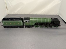 Hornby R3832 OO Gauge LNER