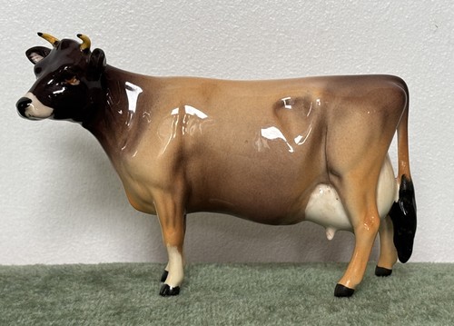 Beswick jersey cow - jersey, ''newton