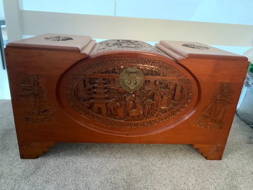 Chinese camphor wood blanket - camphor,