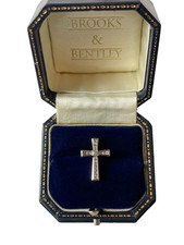 0.25ct Diamond Cross Pendant