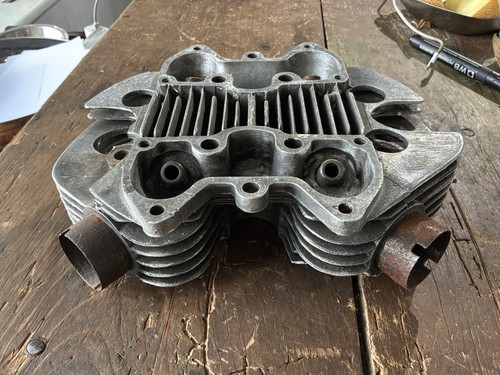 Triumph 5ta 3ta cylinder - ,