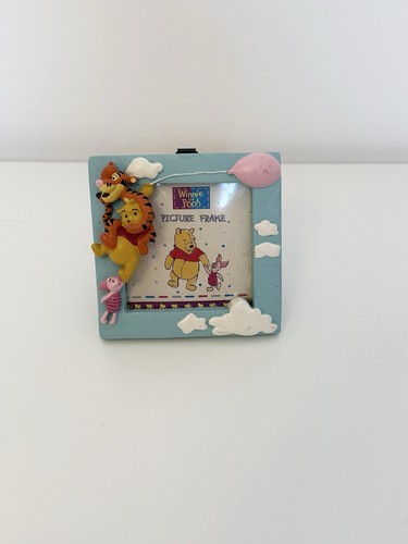Winnie the pooh resin - winnie,