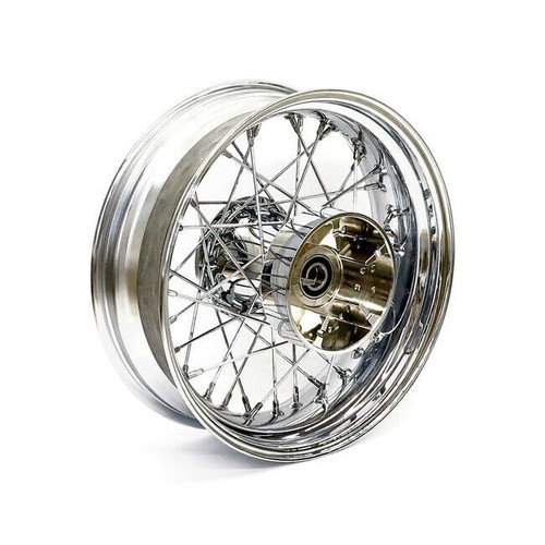 Rear spoke wheel chrome - rear,