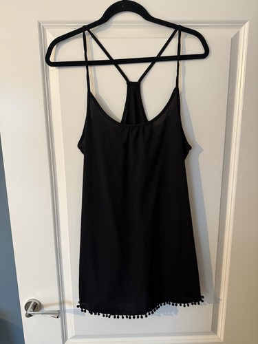 Black strappy racerback - black,