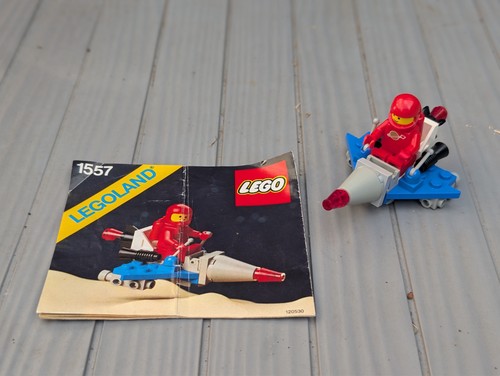 Lego vintage space 1557 - space:,