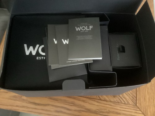 Wolf cub single - single, watch