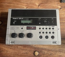 Roland CD-2i Portable Digital Recorder with Power Supply