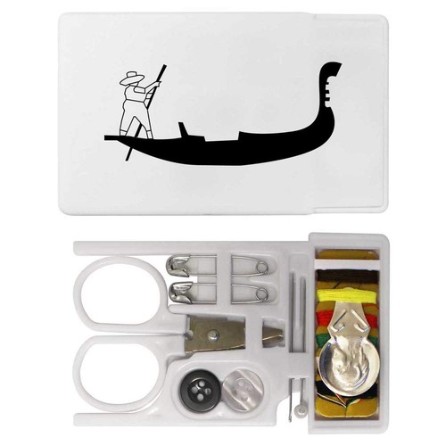 Man rowing gondola - in, gondola'