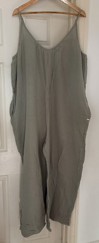 Mrs hinch jumpsuit size - f&f,