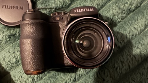 Fujifilm finepix s1000fd - fujifilm,