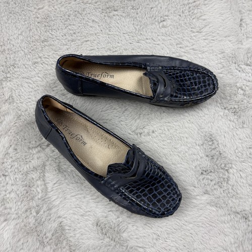 Trueform womens loafers 6 - womens,