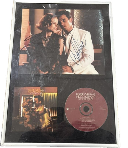 Robbie williams nicole - robbie,