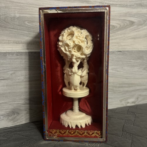 Antique chinese dragon - antique,