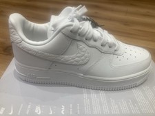 Nike Air Force 1 Lo Summit
