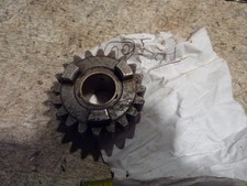 NORTON AMC GEARBOX 20 teeth