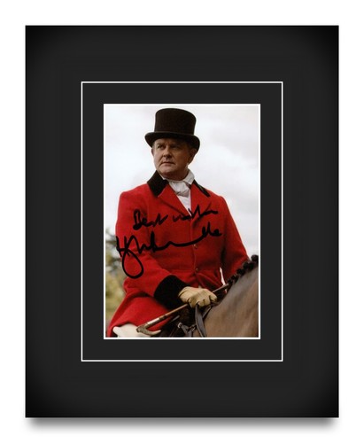 Hugh bonneville hand signed - hugh,