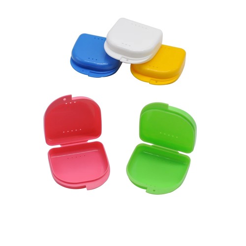 Retainer case gumshield - retainer, ~