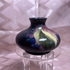 Moorcroft Leaf & fruit design