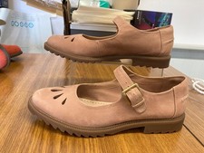 BNWOB Ladies CLARKS Dusty Pink