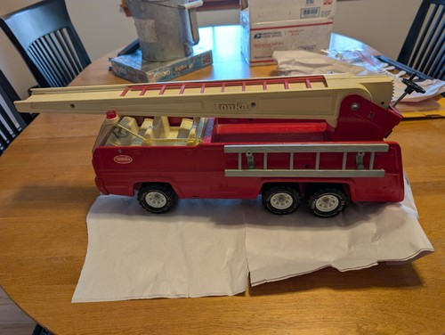1970 metal tonka fire truck - 1970's,