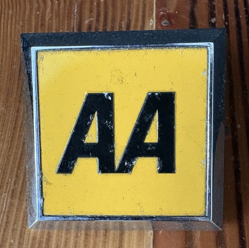 Vintage metal square yellow - aa,