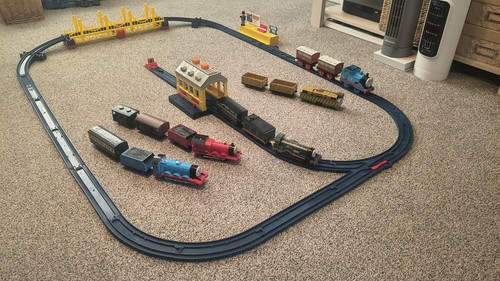 Tomy trains thomas the tank - tomy,