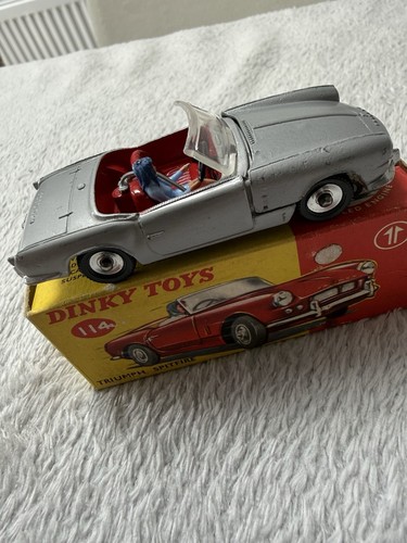 Dinky toys 114 triumph - toys,