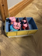 Peppa pig Campervan With Figures