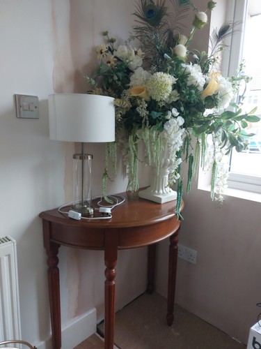 Ornate style console - style,