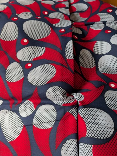 Dressmaking crafting fabric - dressmaking/crafting,